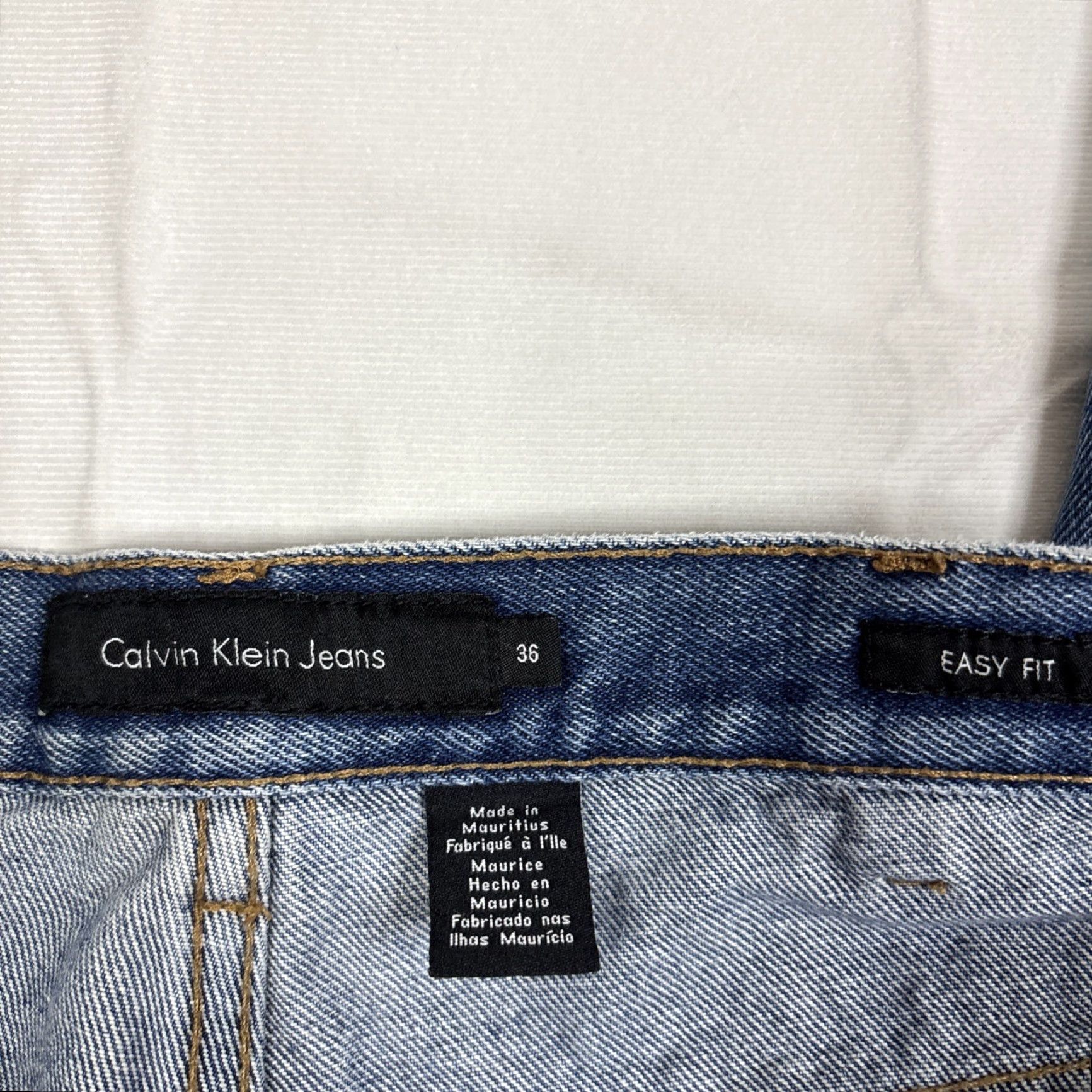 Calvin Klein Calvin Klein Jeans Blue Denim Easy Fit Straight Boot 36W Mens Jeans 36 Blue Denim Straight Boot 29in Inseam Size US 36 / EU 52 - 4 Thumbnail