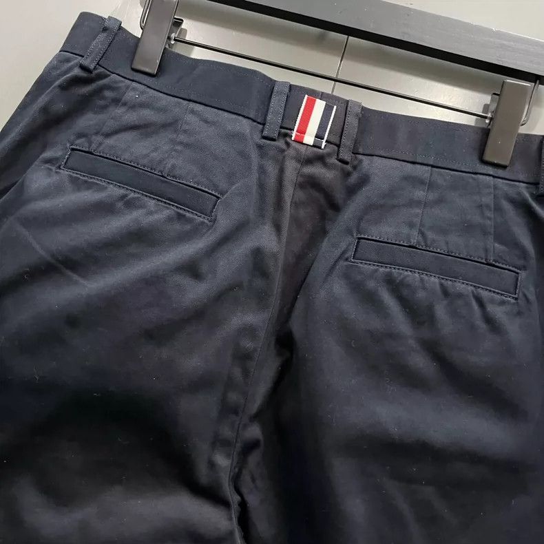 Thom Browne Thom Browne size2 Four stripe design casual pants Size US 26 / EU 42 - 3 Thumbnail