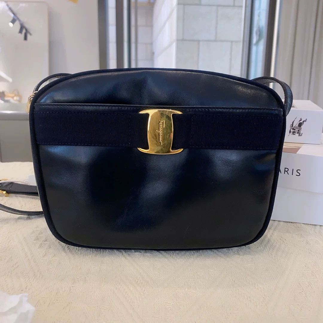 Salvatore Ferragamo Pre-loved Bag Very good condition Size ONE SIZE - 1 Thumbnail