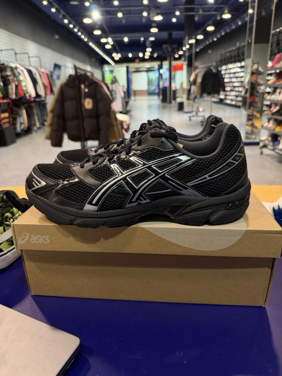 Asics ASICS Gel-1130 Black Pure Silver Men (13) 1201A906-001 NEW Size US 13 / EU 46 - 4 Thumbnail