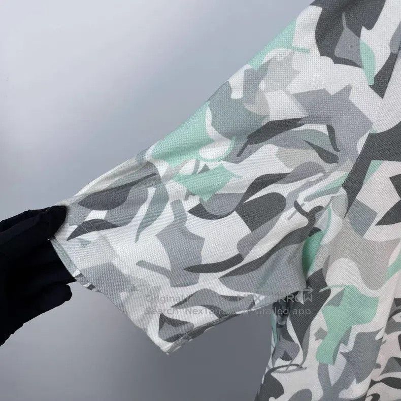 Hermes Hermes Camouflage Short-Sleeve T-Shirt, Camouflage Shirt Size US M / EU 48-50 / 2 - 4 Thumbnail