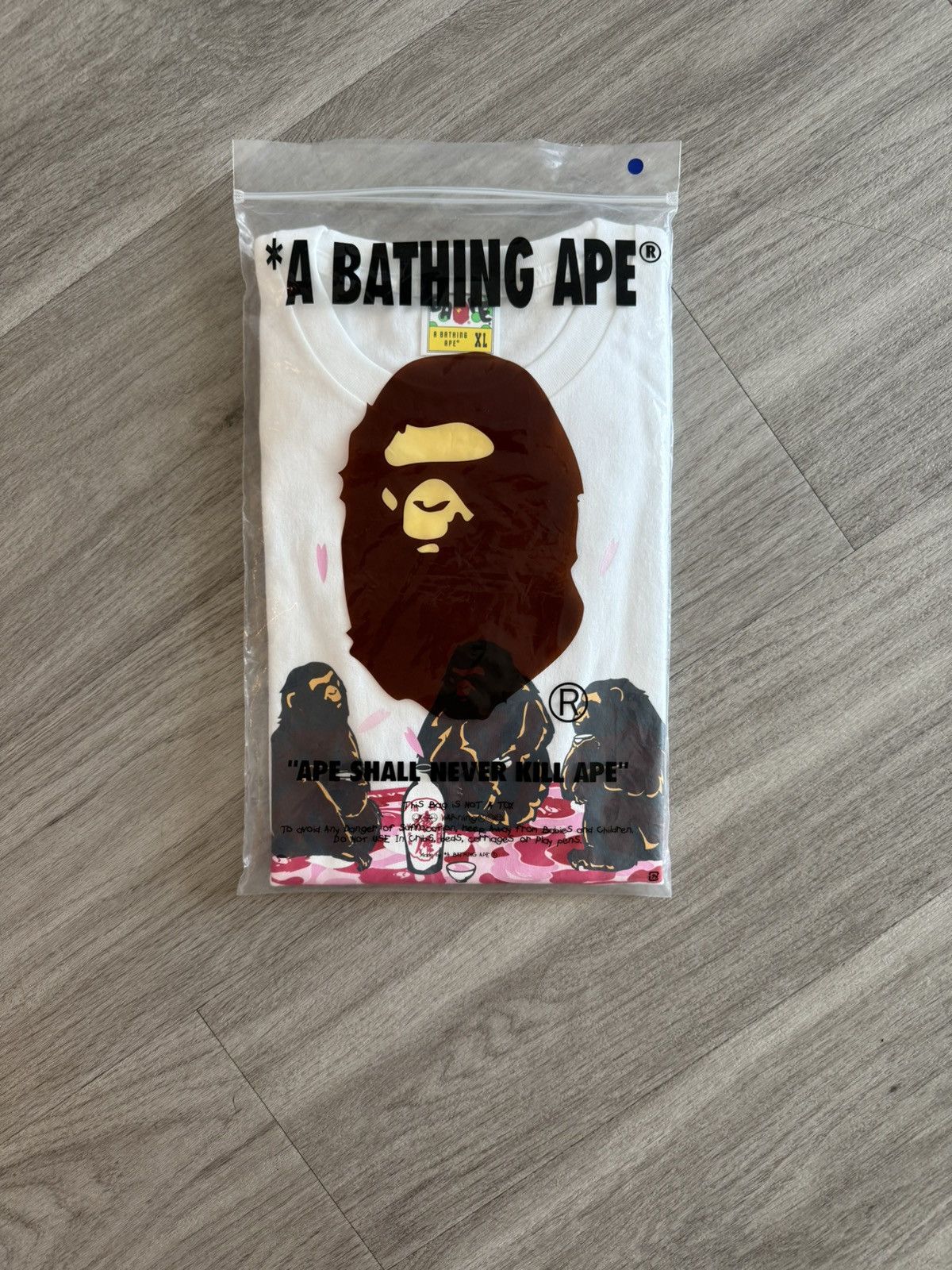 Bape Bape Sakura Tee Size US XL / EU 56 / 4 - 4 Thumbnail