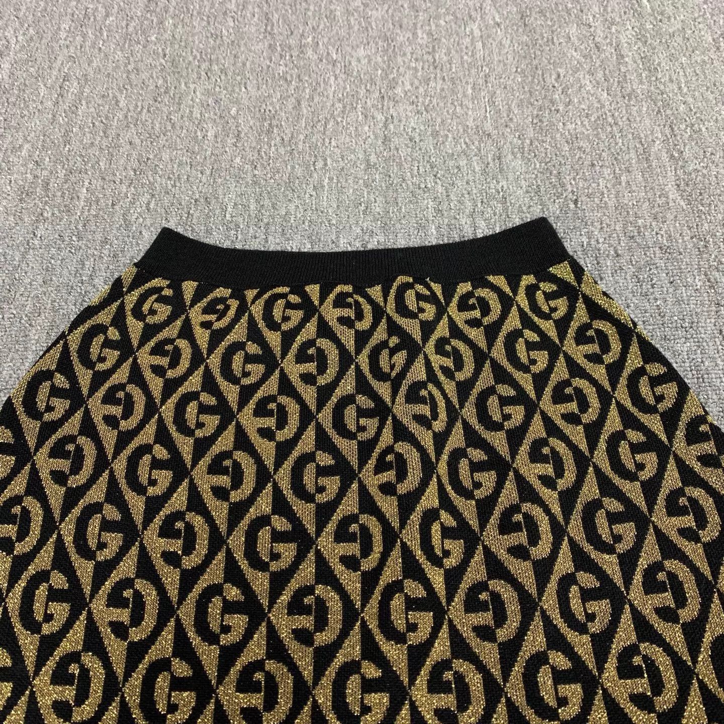 Gucci Gucci Wool Monogram Print Dress S 98New Size 26" / US 2 / IT 38 - 7 Thumbnail