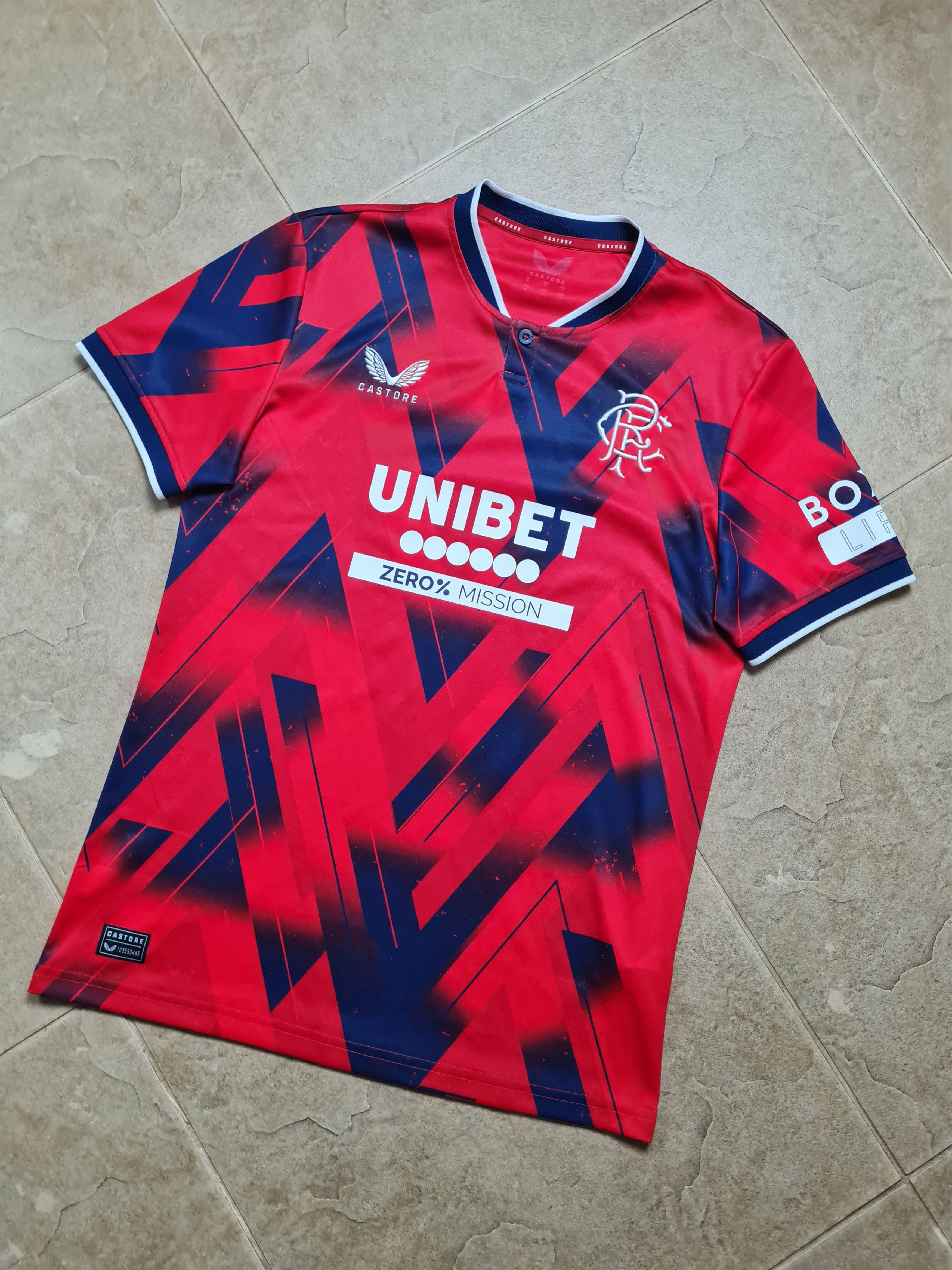 Castore Castore Glasgow Rangers Men's Fourth Shirt 2023/2024 Size US S / EU 44-46 / 1 - 4 Thumbnail