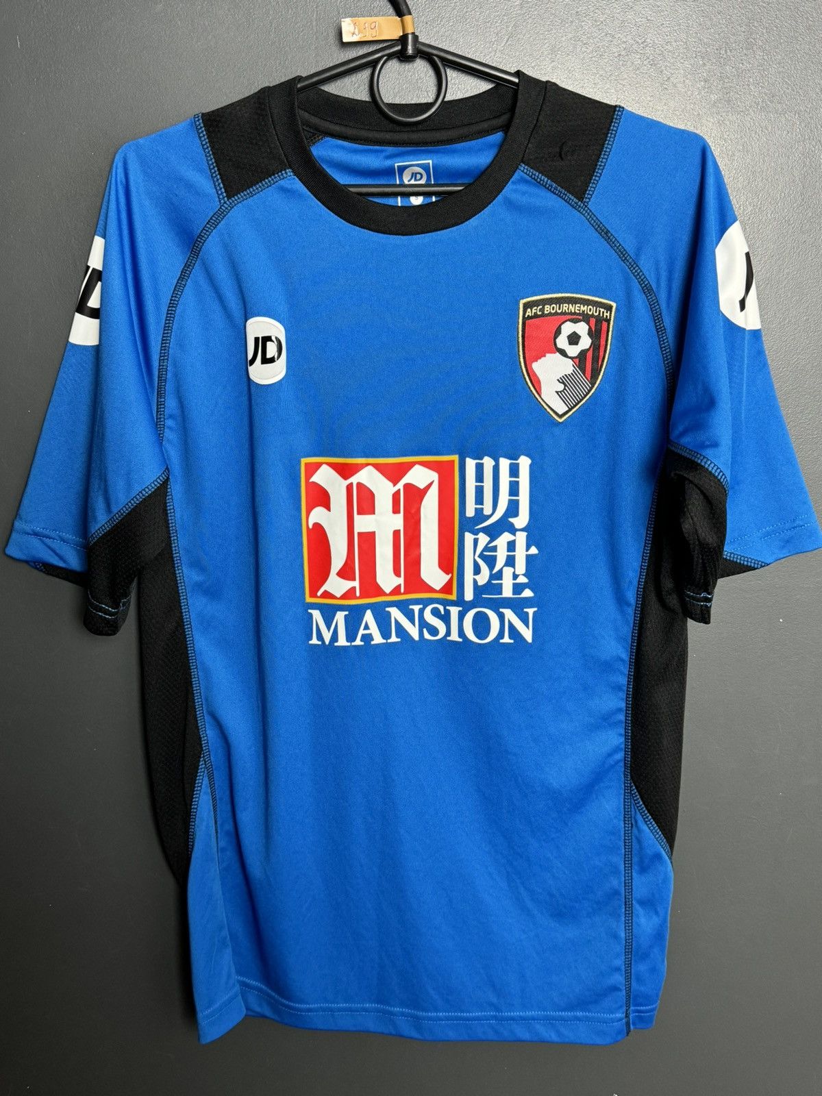 Other Bournemouth 16/17 Training Football Jersey Size US S / EU 44-46 / 1 - 1 Thumbnail
