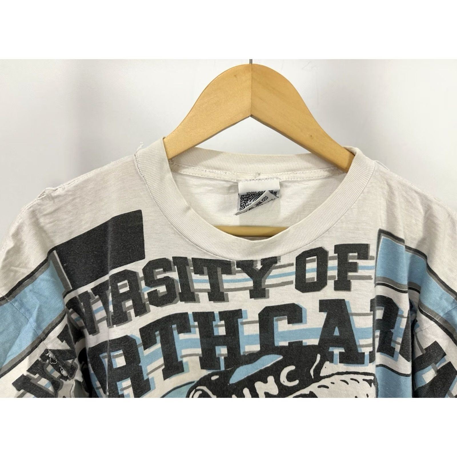 Vintage VTG UNC Carolina Tar Heels T-Shirt M White Thrashed Worn Distressed Rameses AOP All Over Print NCAA ACC Mens Size US M / EU 48-50 / 2 - 6 Thumbnail