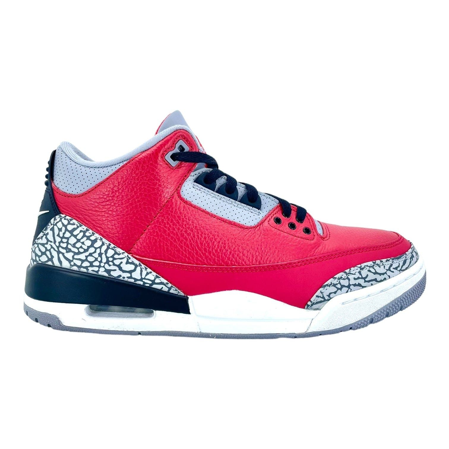 3 Retro SE Unite Fire Red