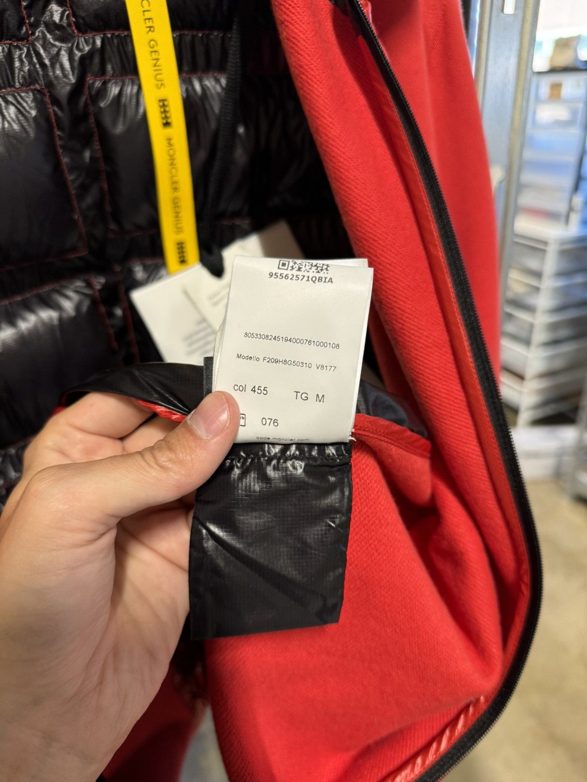 Craig Green × Moncler Moncler X Craig Green Down Padded Hoodie NEW 950$ Size US M / EU 48-50 / 2 - 11 Thumbnail