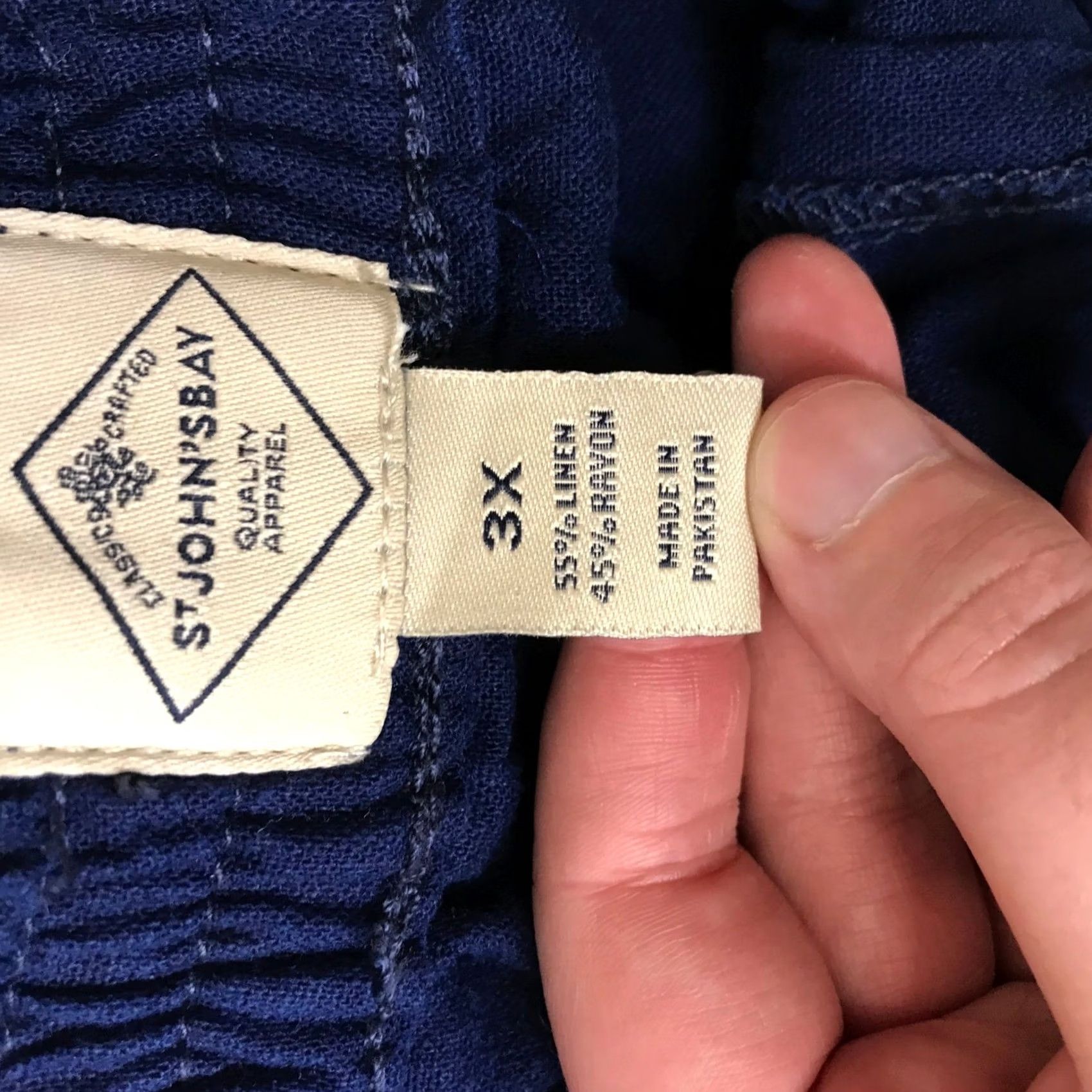 Vintage St. John's Bay Womens 3X Navy Blue Linen Blend Elastic Waist Casual Shorts Size 40" / US 18 - 8 Thumbnail