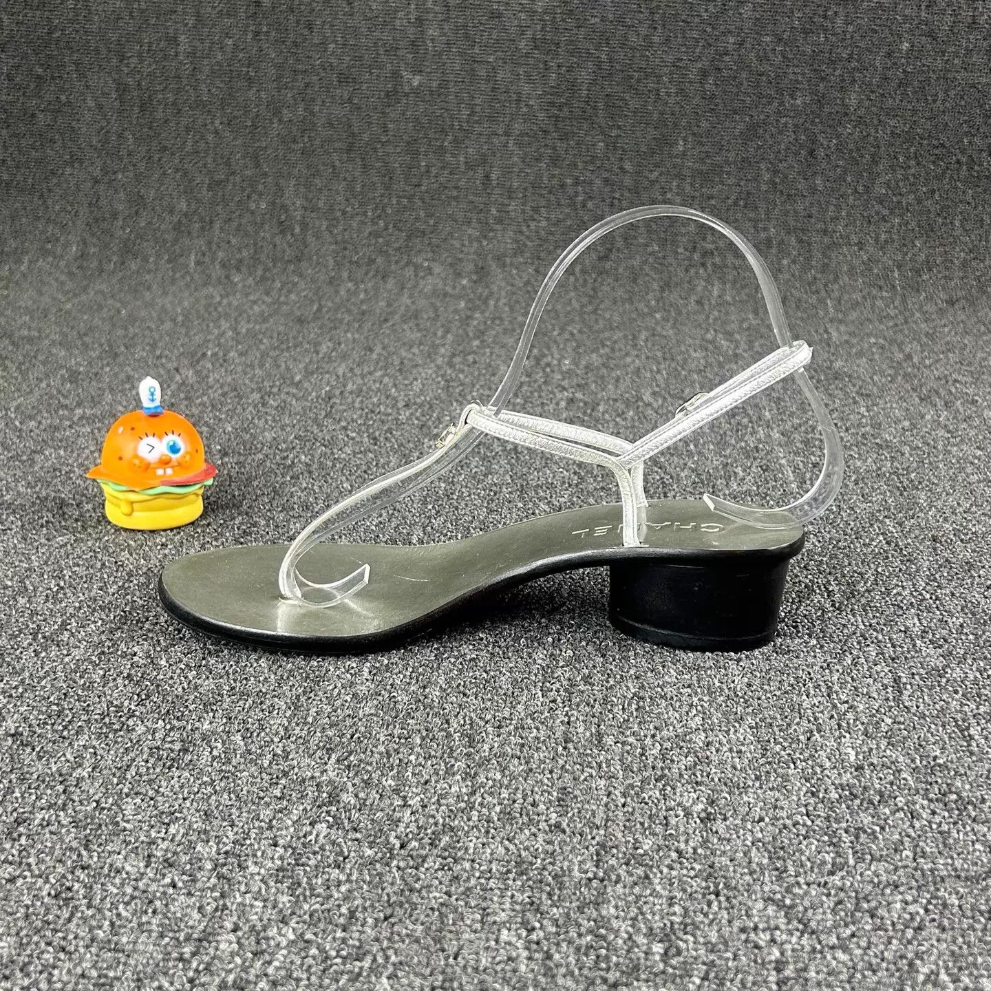 Chanel Chanel Silver Toe-Ring Sandals 38.5 Double C Size US 8 / IT 38 - 3 Thumbnail