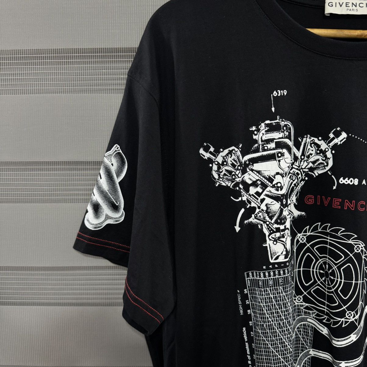 Givenchy Givenchy Black Schematics T-Shirt Size US XL / EU 56 / 4 - 9 Thumbnail