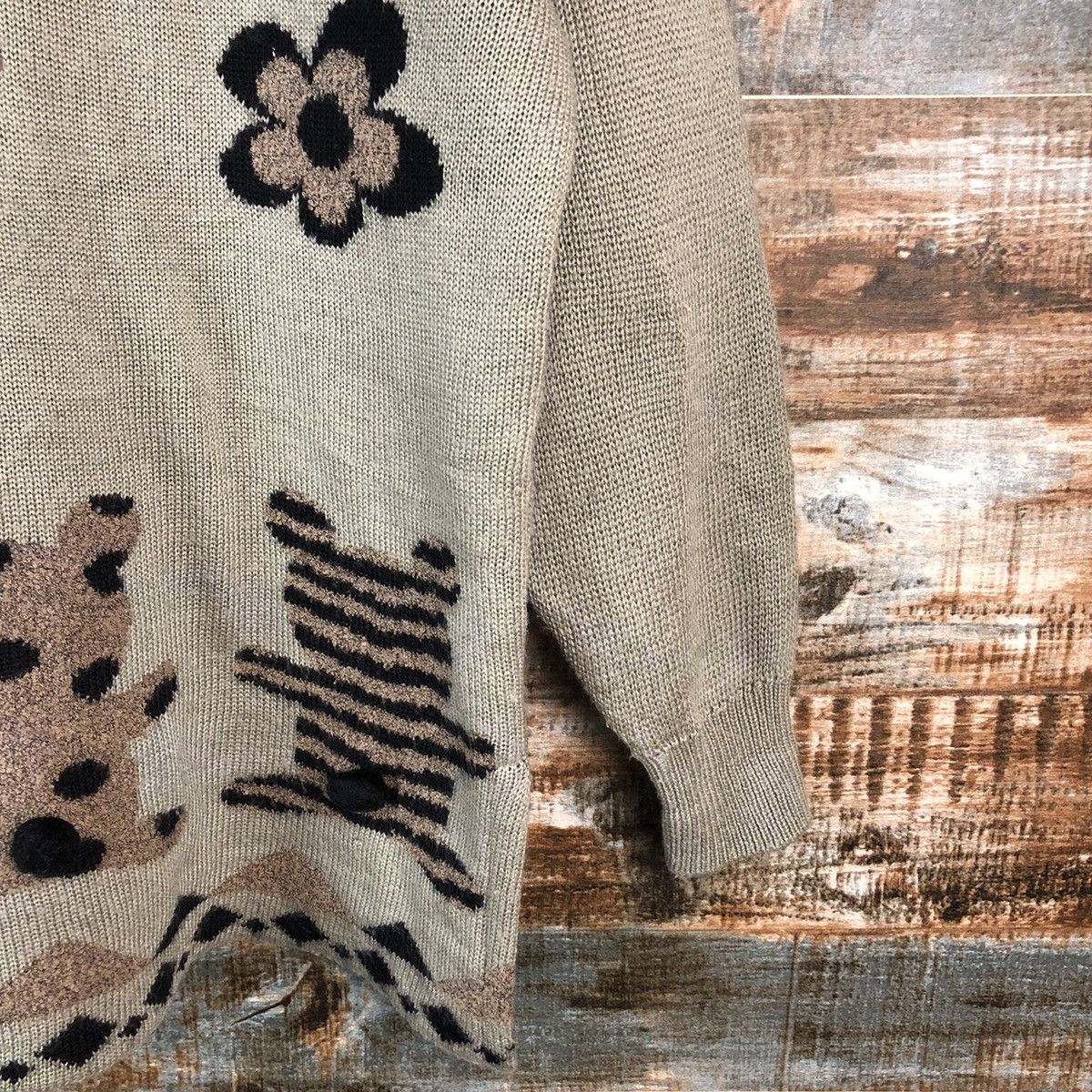 Aran Isles Knitwear × Japanese Brand Mochi Knit Sweaters Flower And Bear Gray #973 Size M / US 6-8 / IT 42-44 - 8 Thumbnail