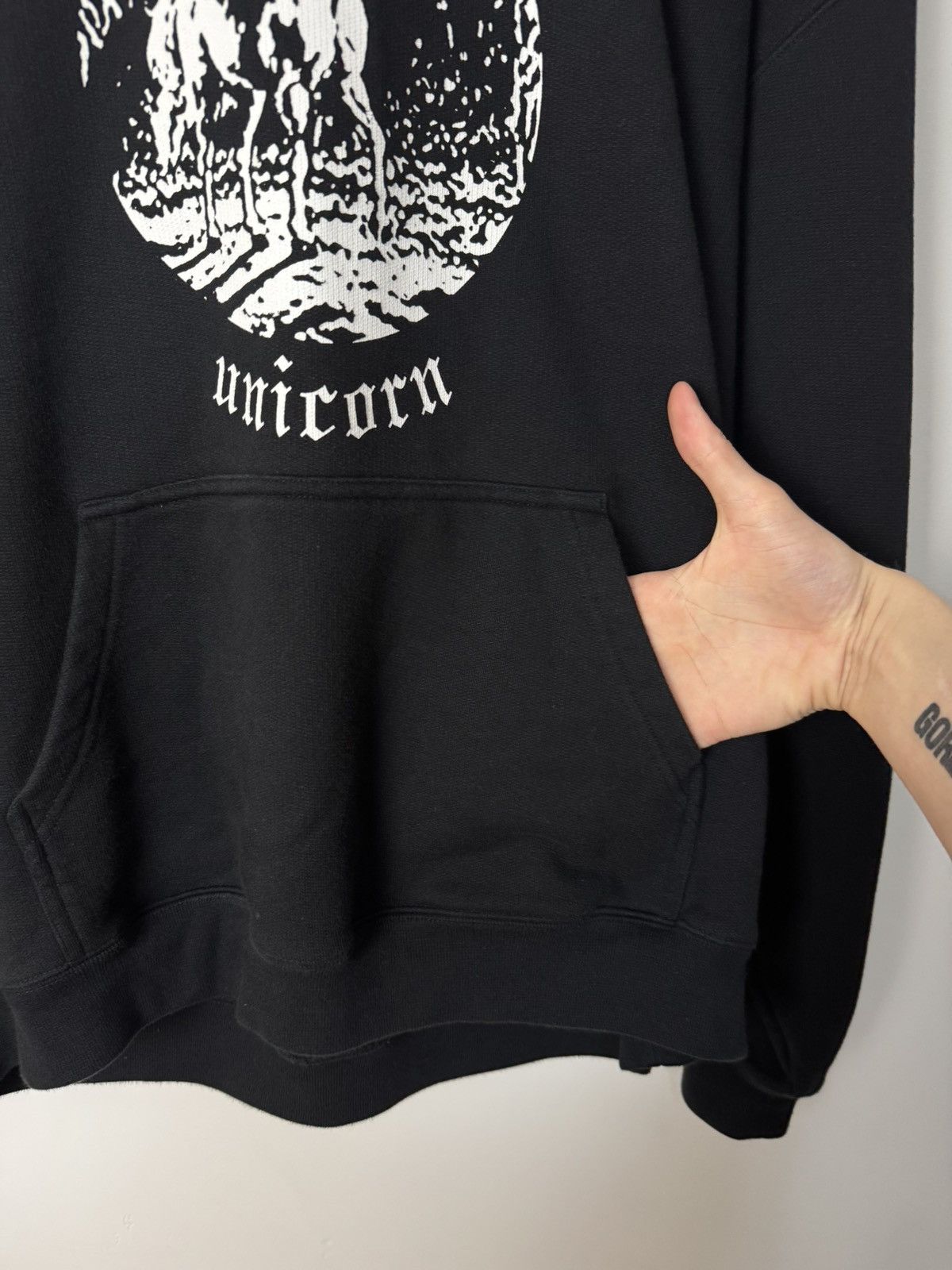 Vetements Vetements Unicorn hoodie black FW18 Avantgarde luxury Size US M / EU 48-50 / 2 - 6 Thumbnail