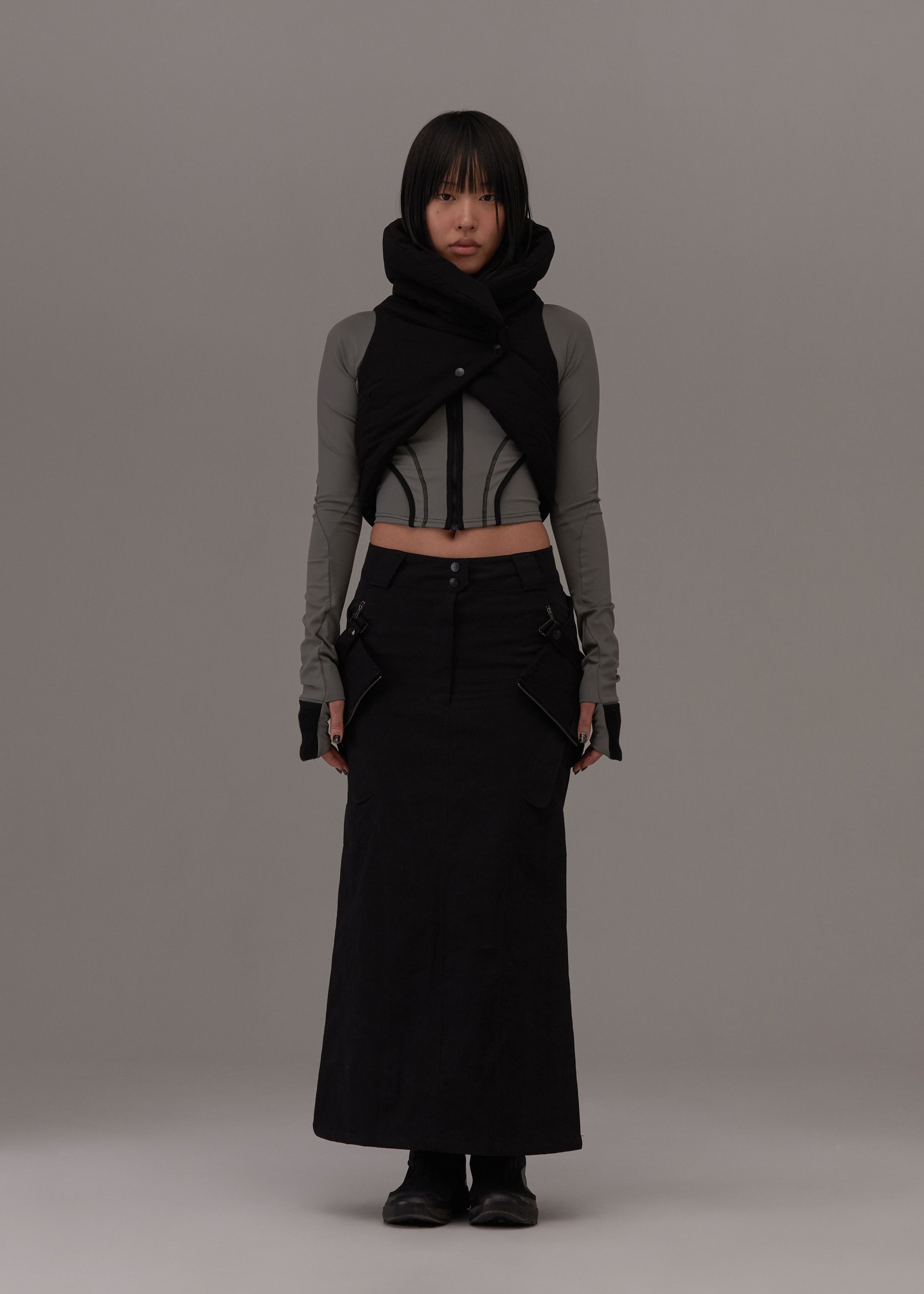Hyein Seo $390 Hyein Seo Size 2 Origami Bag Vest Size M / US 6-8 / IT 42-44 - 1 Thumbnail