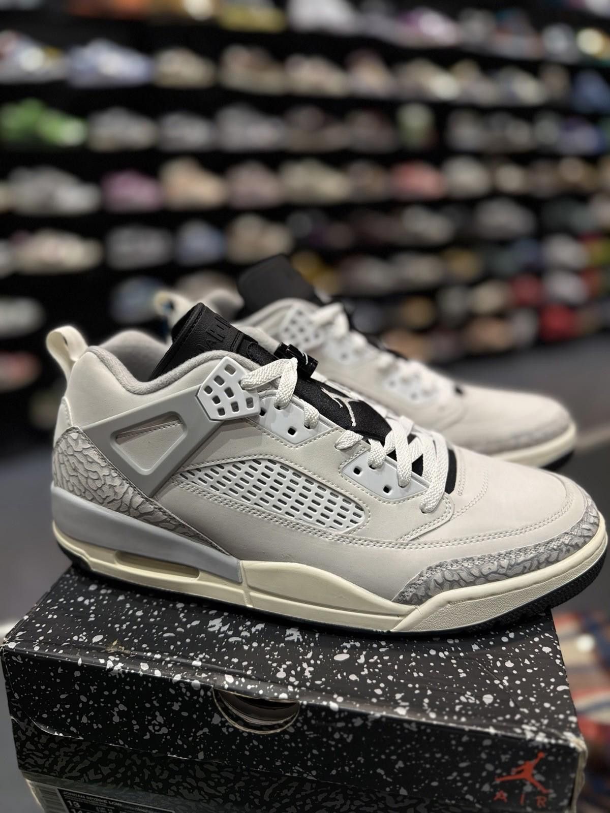 Jordan Brand Jordan Spizike Low Photon Dust - Size 13 Mens 100% Authentic Size US 13 / EU 46 - 2 Thumbnail