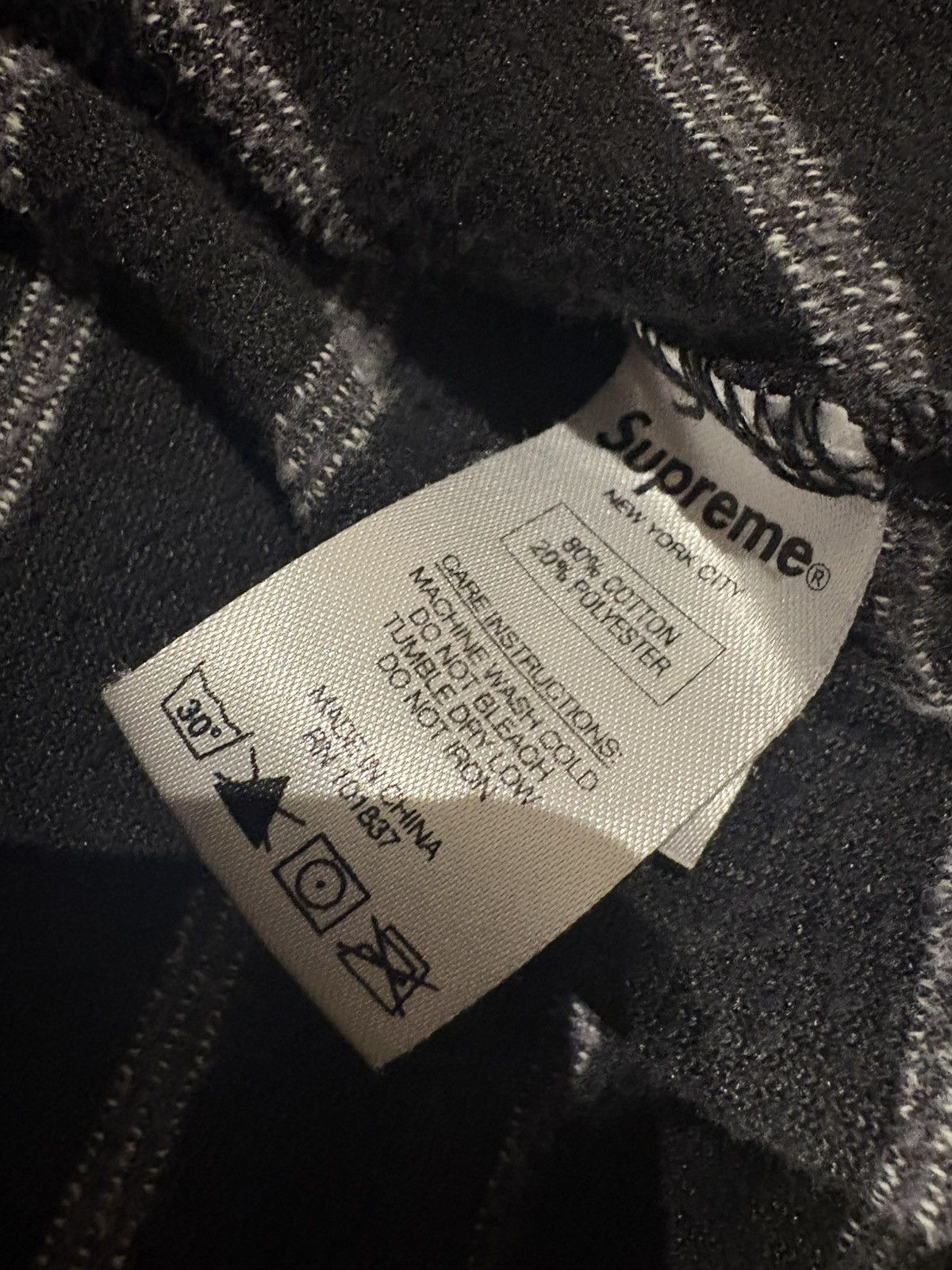 Supreme Supreme Stripe Velour L/S Polo Size US M / EU 48-50 / 2 - 3 Thumbnail