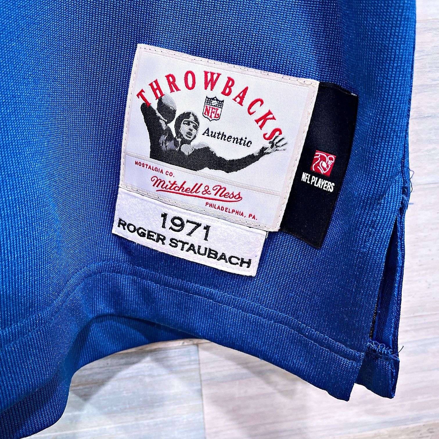 Mitchell & Ness × NFL Roger Staubach Cowboys 1971 Mitchell Ness Throwback Jersey Size US XL / EU 56 / 4 - 4 Thumbnail
