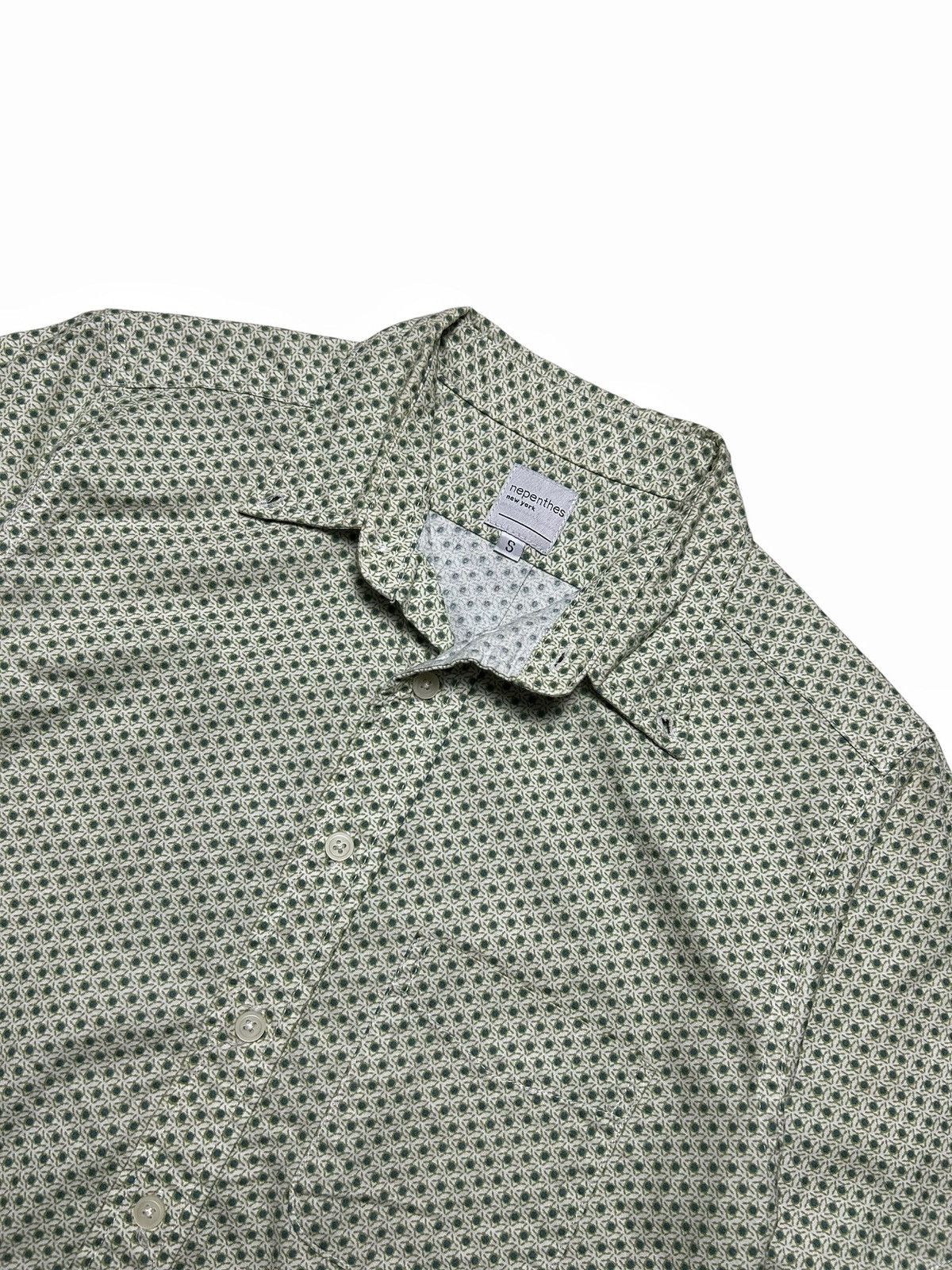 Nepenthes NEPENTHES Ethnic Short Sleeve Shirt Size Small Size US S / EU 44-46 / 1 - 6 Thumbnail