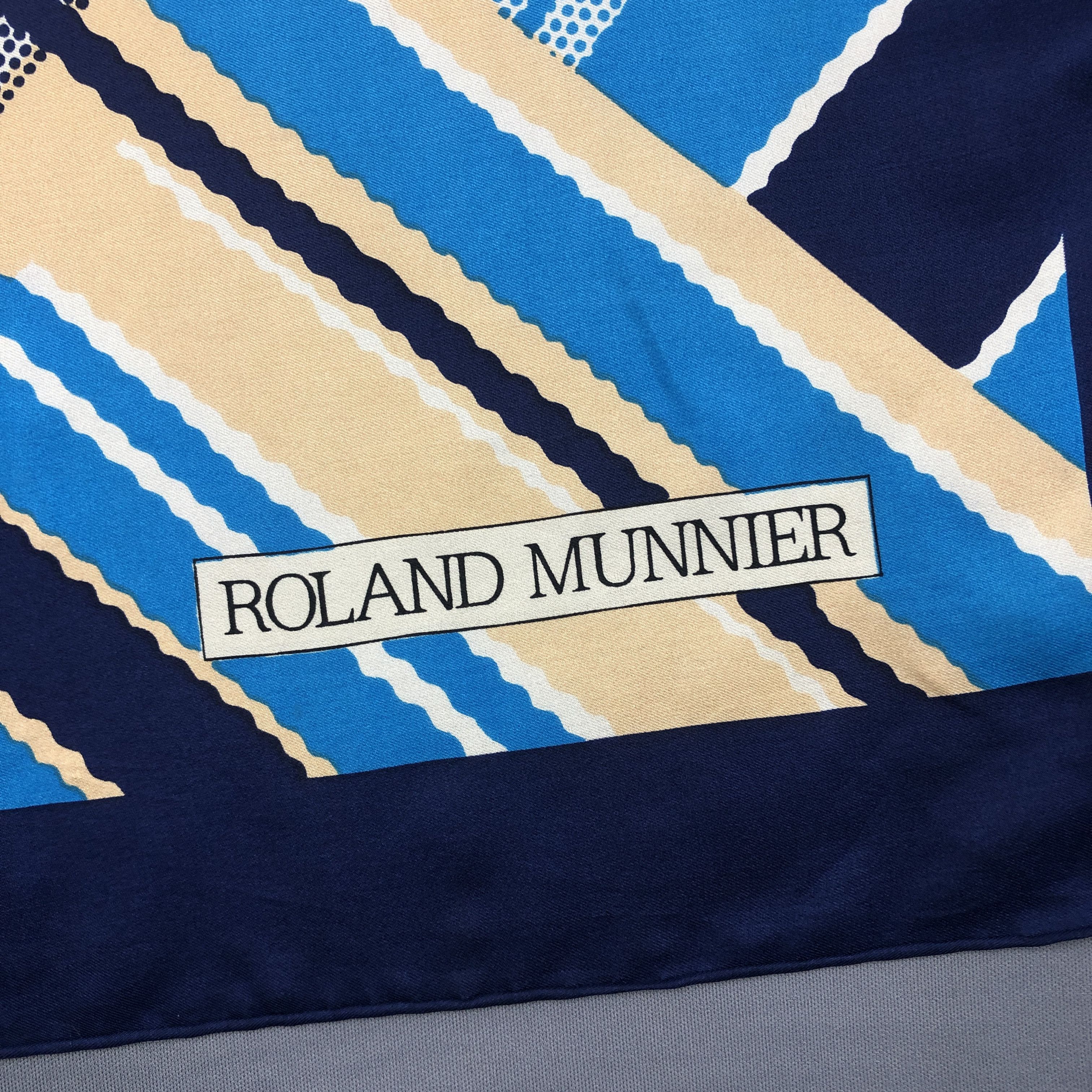 Other × Vintage Vintage Roland Munnier SILK Scarf Twill Stole Wraps Scarves Size ONE SIZE - 5 Thumbnail