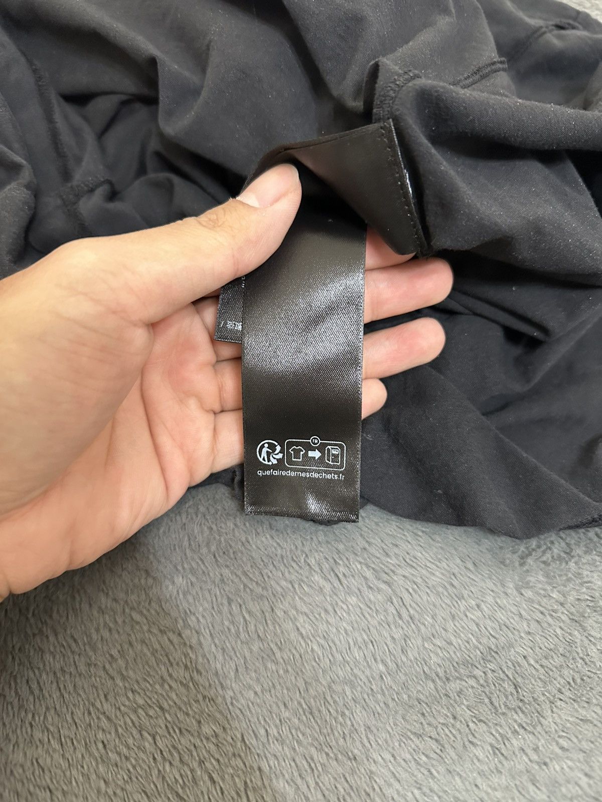 Balenciaga AW24 Pigalle Tee Size US L / EU 52-54 / 3 - 9 Thumbnail