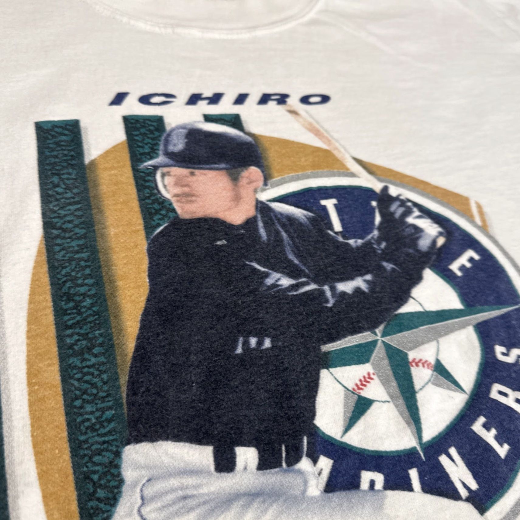MLB VINTAGE Ichiro Suzuki Seattle Mariners MLB Baseball Japan T-Shirt XL Mens White Marine 2001 Size US XL / EU 56 / 4 - 5 Thumbnail