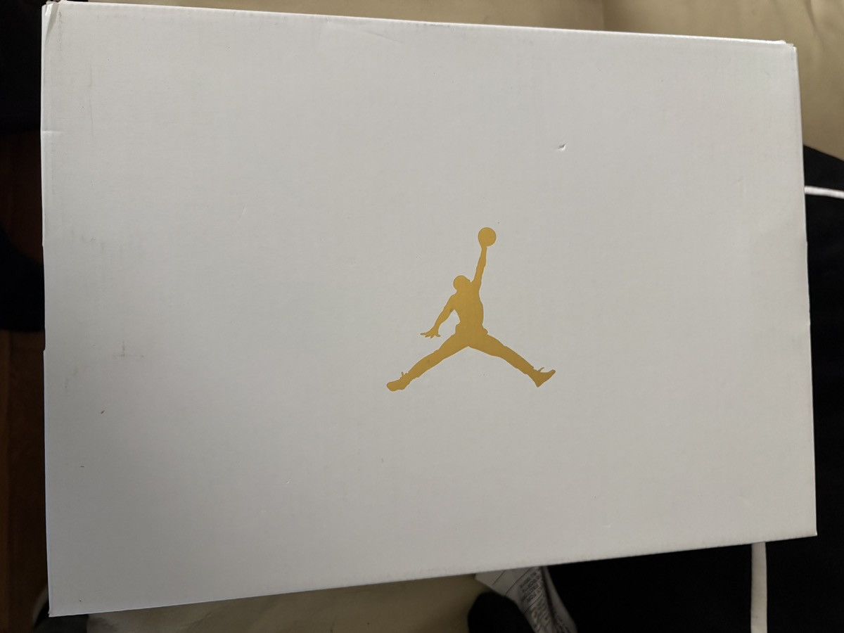 Jordan Brand af1 triple white Size US 10 / EU 43 - 2 Thumbnail