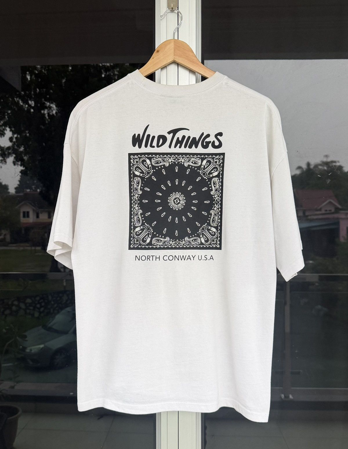 Wild Things Wild Things Bandana Graphic Tee North Conway USA Size US L / EU 52-54 / 3 - 1 Thumbnail