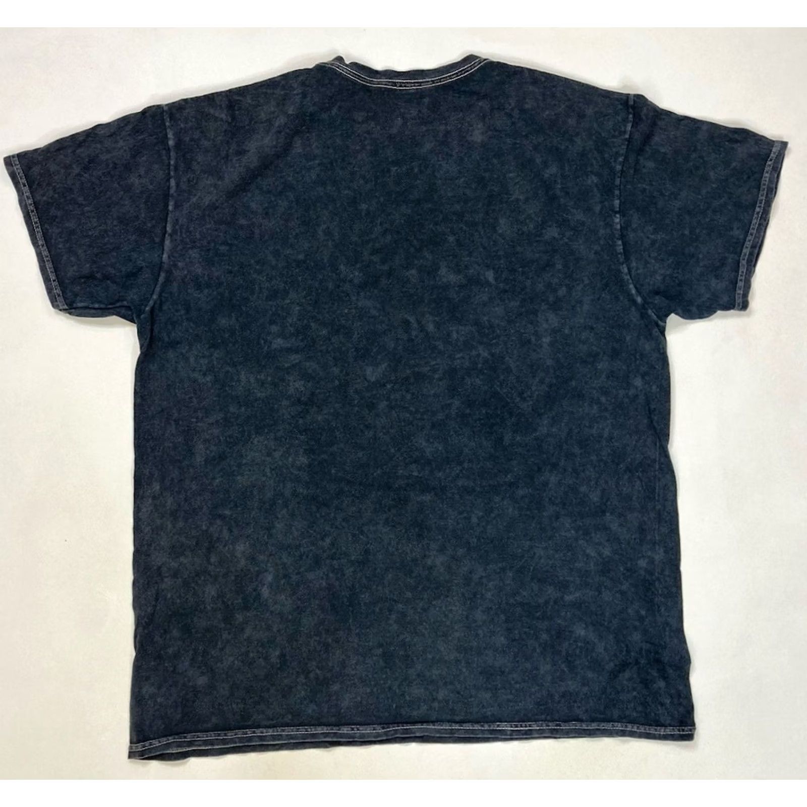 Vintage VINTAGE H.E.R Graphic T-shirt Men Medium Black Acid Wash Short Sleeve Music Size US M / EU 48-50 / 2 - 4 Thumbnail