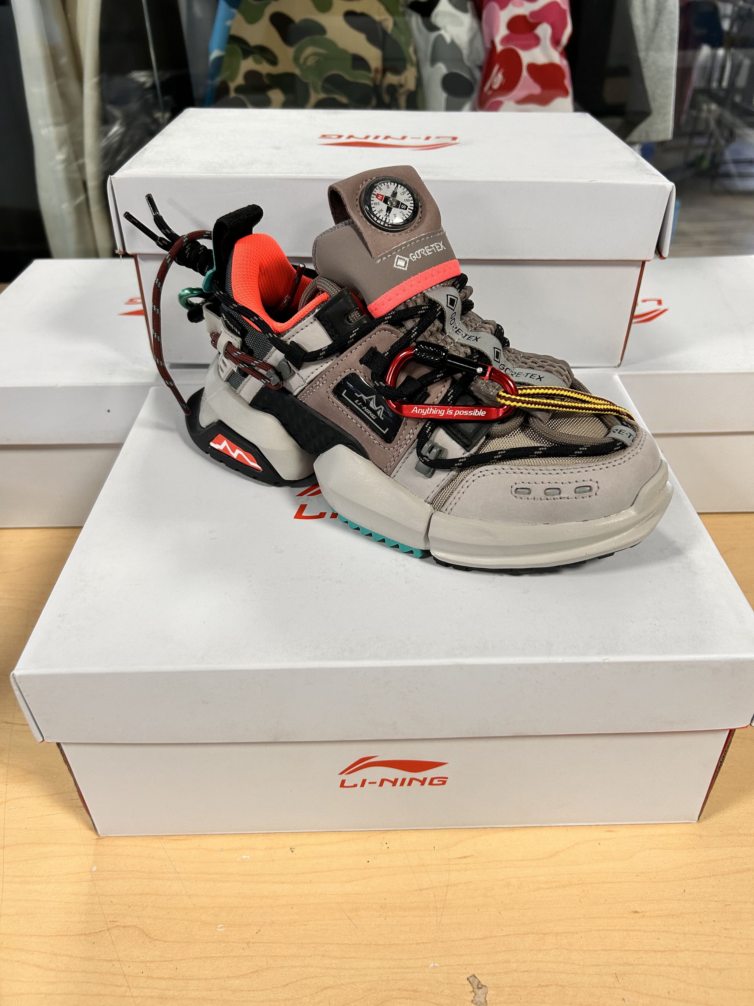 Li-Ning Li-Ning Titan Gore-Tex Size US 8 / IT 38 - 3 Thumbnail