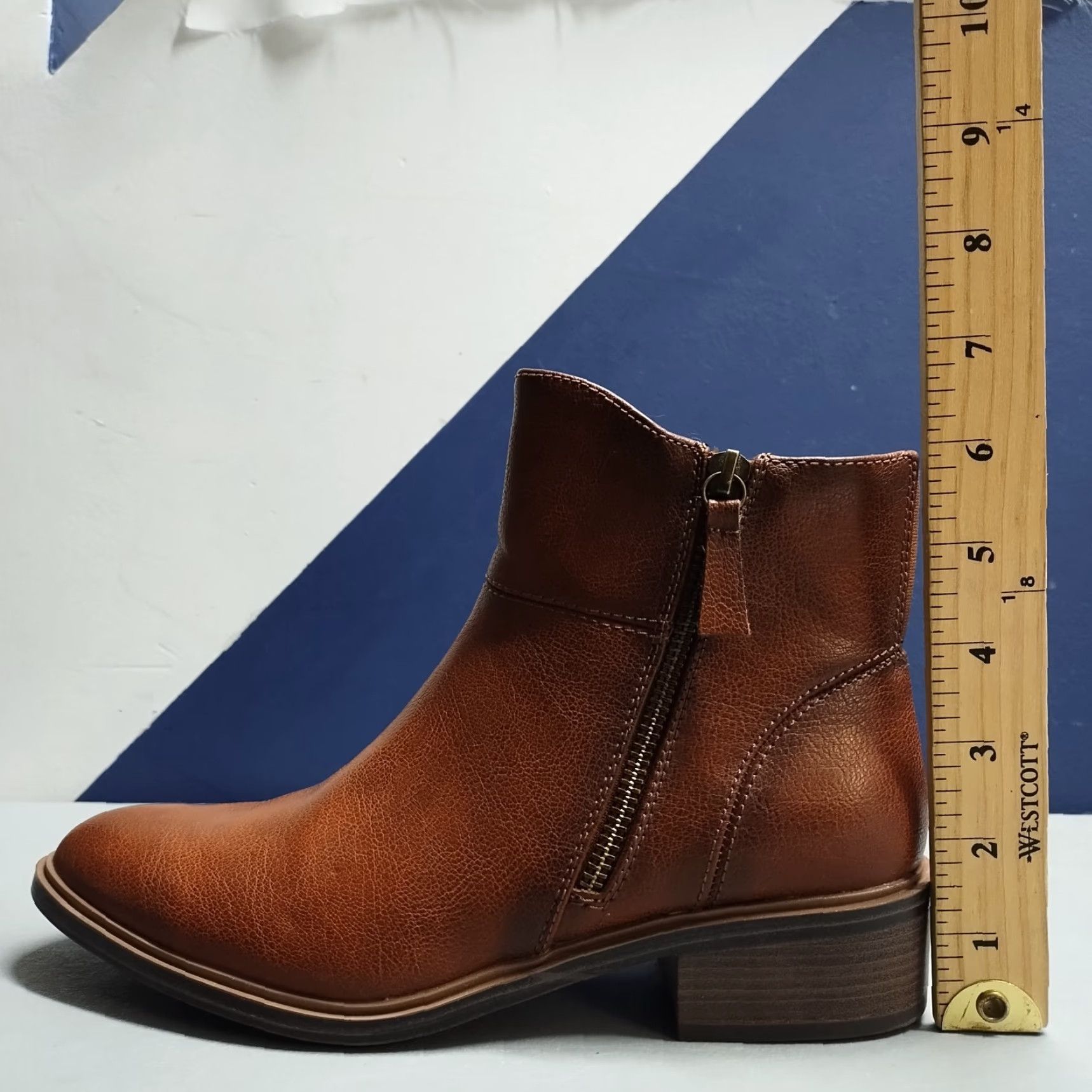 Vintage Baretraps Alona Ankle Boots Womens Size 7M Brown Synthetic Almond Toe Side Zip Bootie Womens Size 7 Brown Almond Toe Size US 7 / IT 37 - 8 Thumbnail