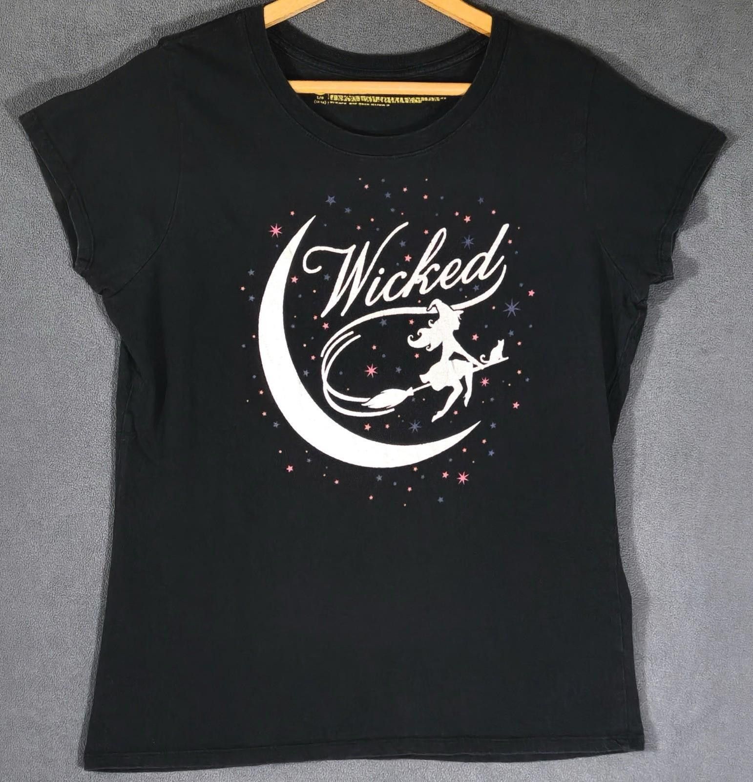 Crescent Down Works Wicked Witch Halloween Graphic T-Shirt Black Moon Stars Size L / US 10 / IT 46 - 1 Thumbnail