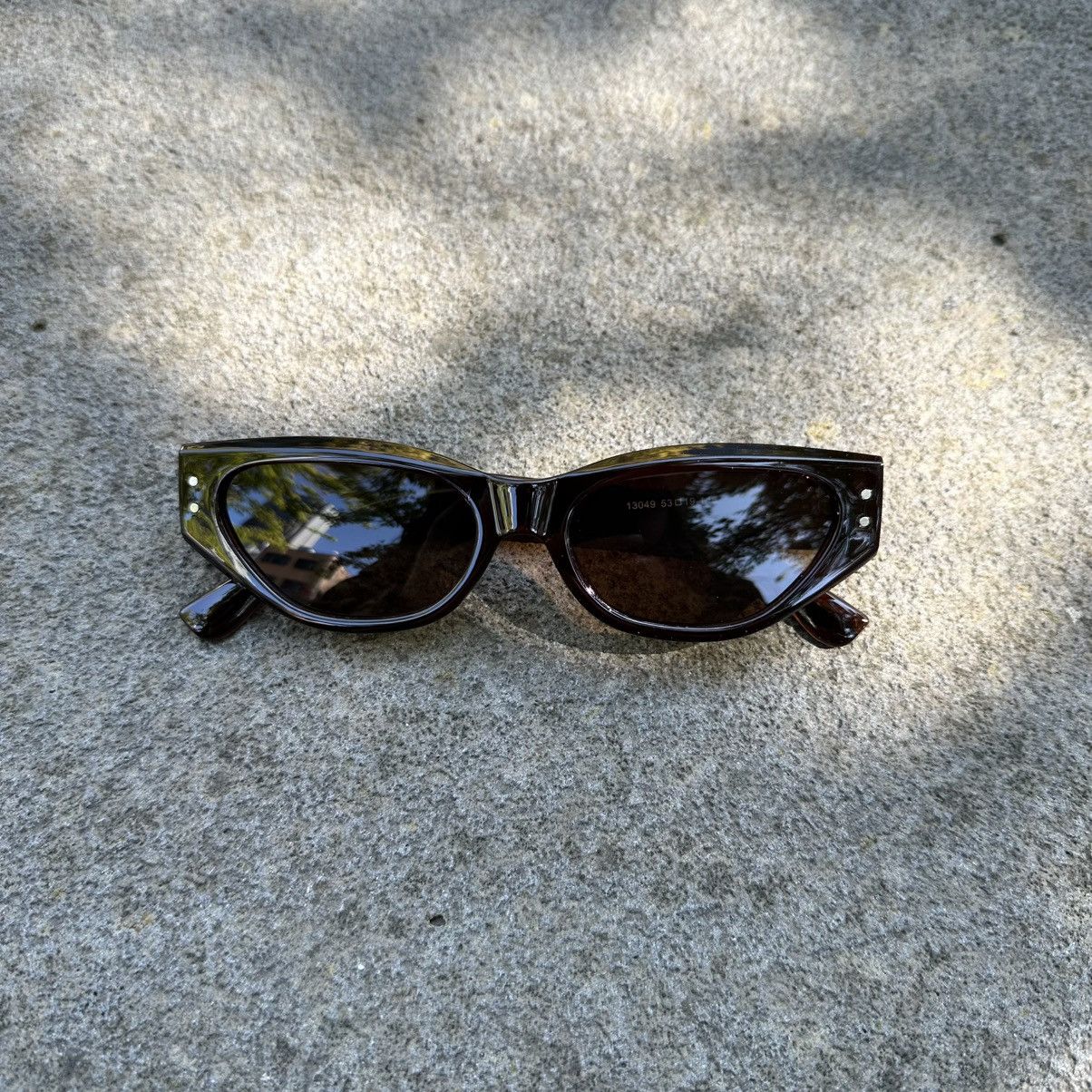 Other SUNGLASSES BRAND NEW CLASSIC RETRO VINTAGE KD13049-01 Size ONE SIZE - 1 Thumbnail