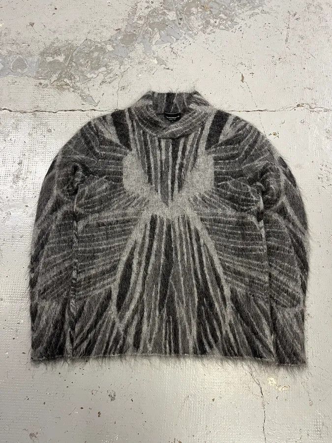 Emporio Armani AW2018 Emporio Armani Abstract Structured Grey Mohair Sweater Size US L / EU 52-54 / 3 - 5 Thumbnail