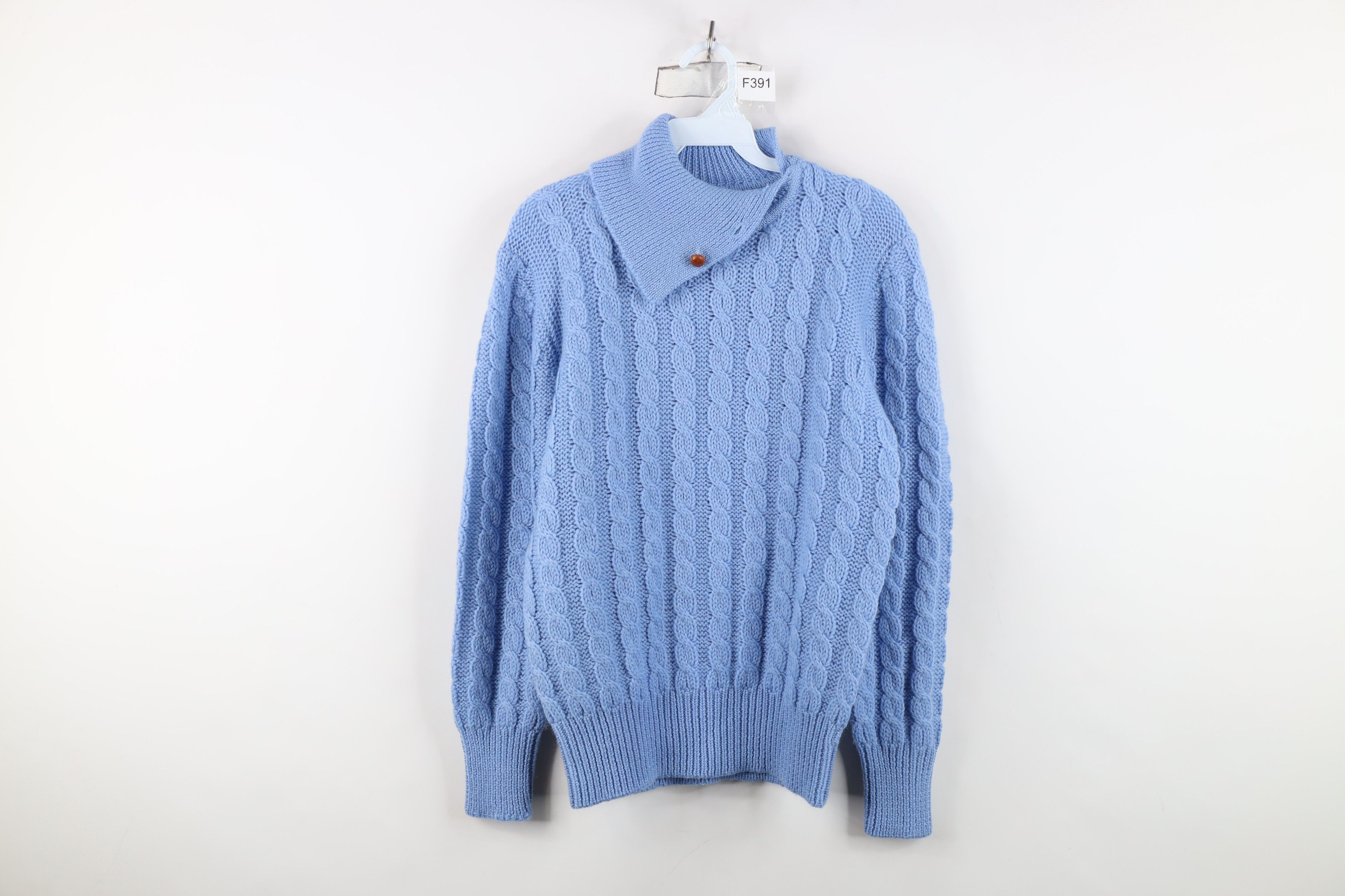 Vintage Vintage 70s Streetwear Chunky Cable Knit Sweater Light Blue Size XS / US 0-2 / IT 36-38 - 1 Thumbnail