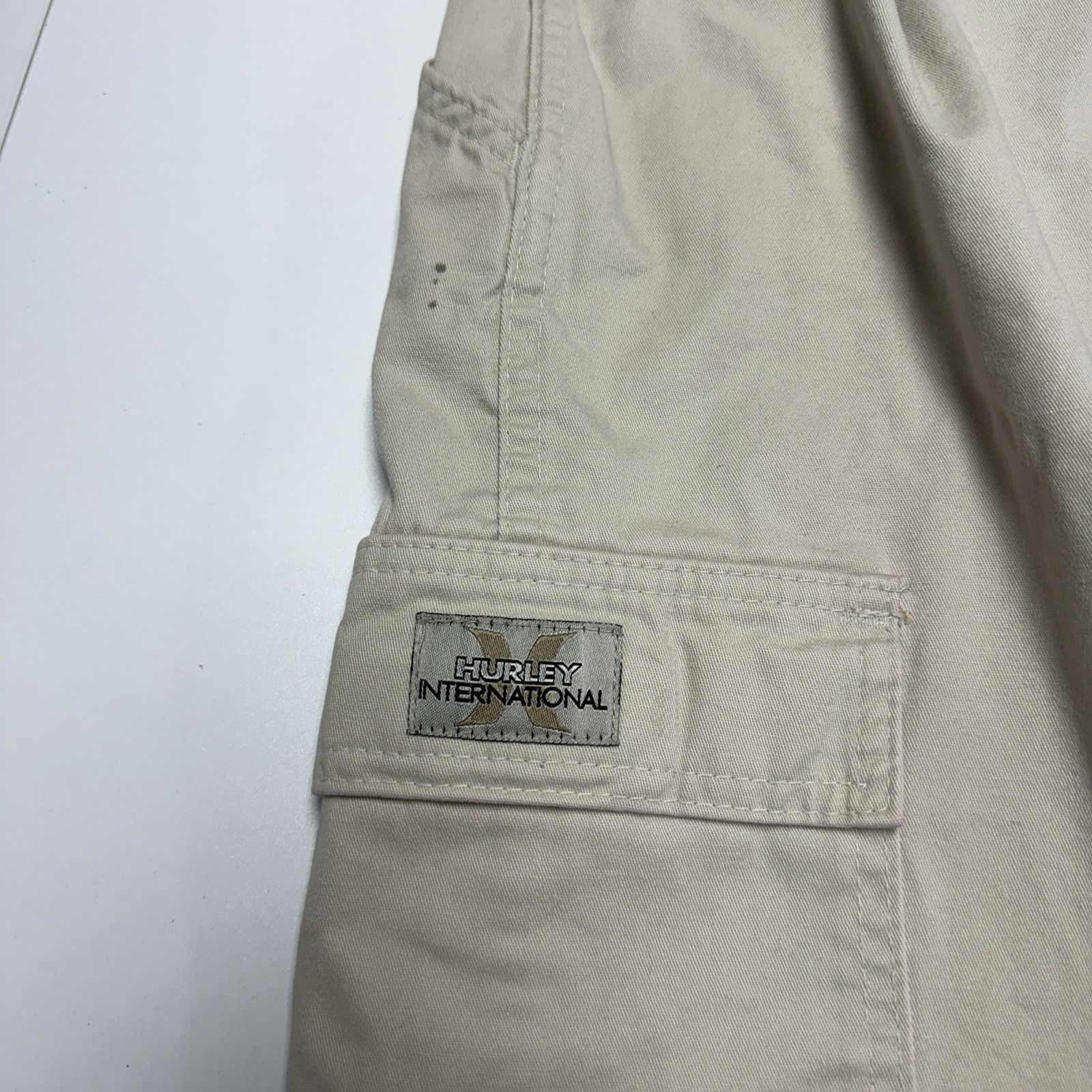 Hurley Vintage Hurley International Cargo Shorts Mens 28 Beige Size US 28 / EU 44 - 6 Thumbnail