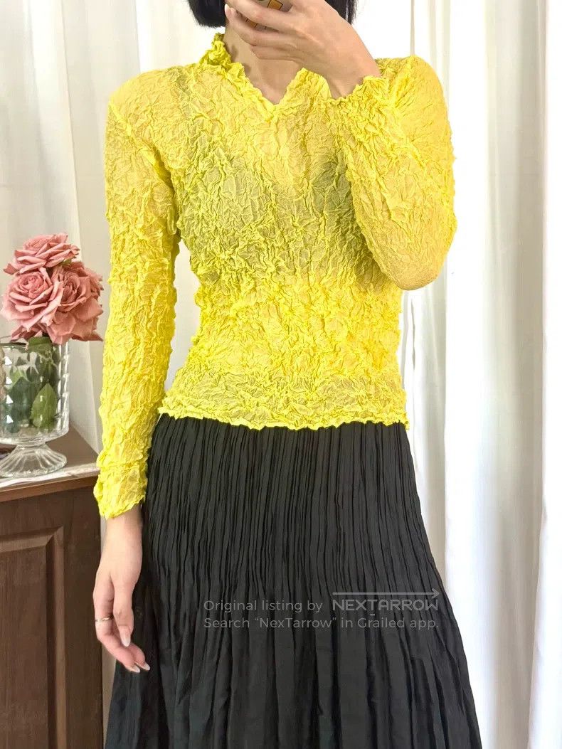 Issey Miyake Issey Miyake Light Yellow Top Size M / US 6-8 / IT 42-44 - 1 Thumbnail