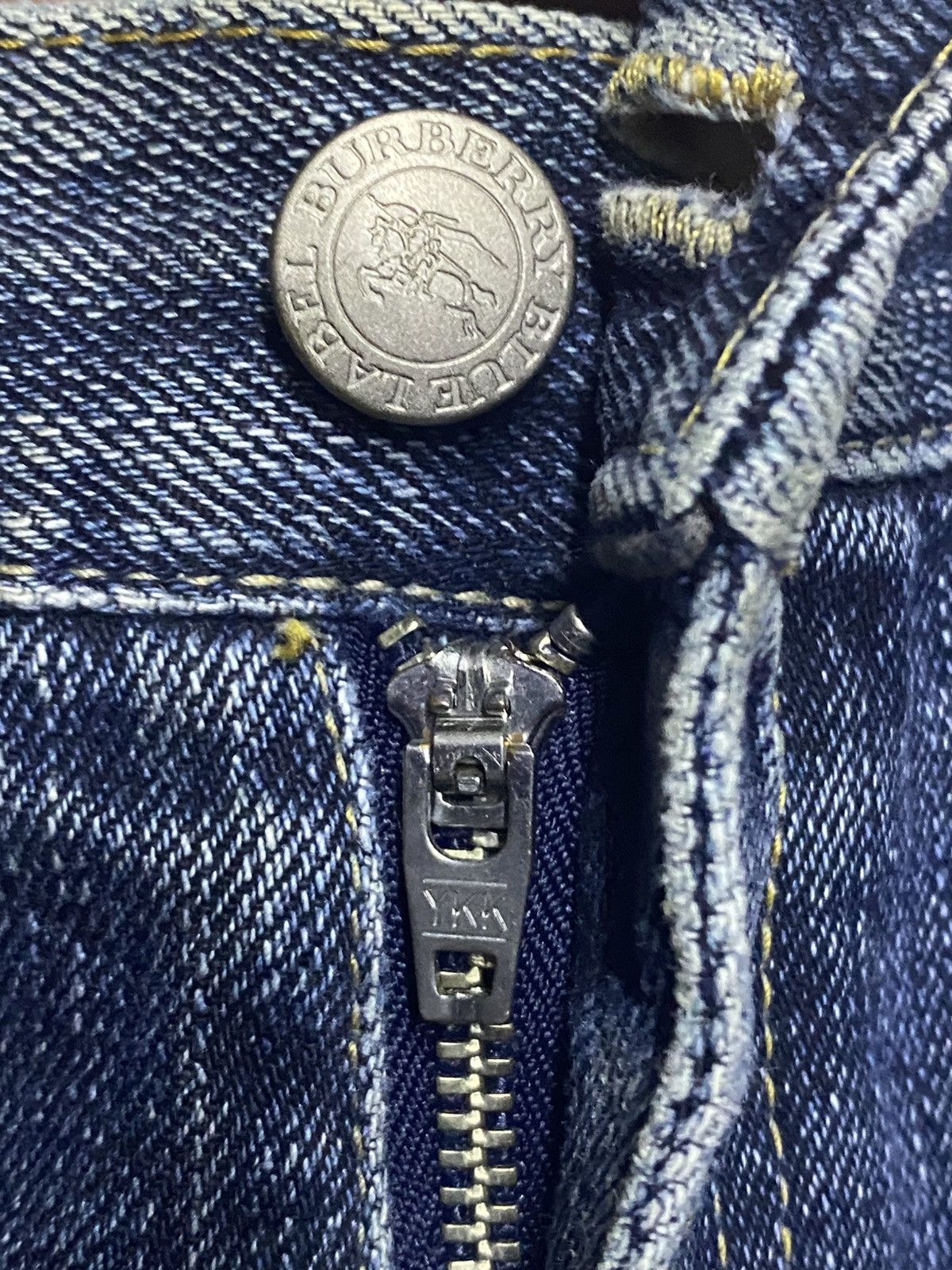 Burberry Vintage Burberry Blue Label Faded Wash Jeans Size US 32 / EU 48 - 8 Thumbnail