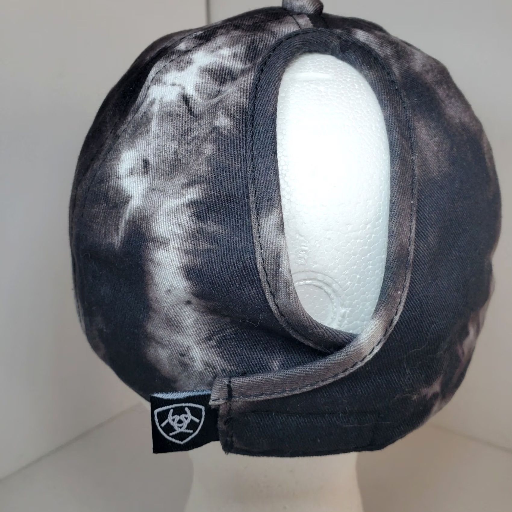 Ariat Ariat x Ponyflo Womens Baseball Cap Adjustable Tie Dye Black Pink Logo Embroidered Cap Women's Hats Size ONE SIZE - 6 Thumbnail