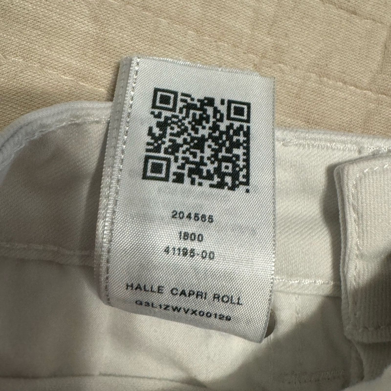 True Religion True Religion Halle Mid Rise Capri Jeans - Size 27 Size 26" / US 2 / IT 38 - 4 Thumbnail