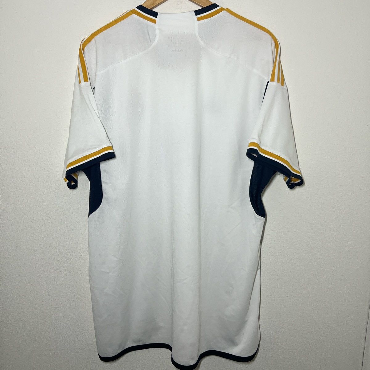 Adidas Real Madrid 2023-2024 Home Jersey | Vintage Soccer Size US XXL / EU 58 / 5 - 3 Thumbnail