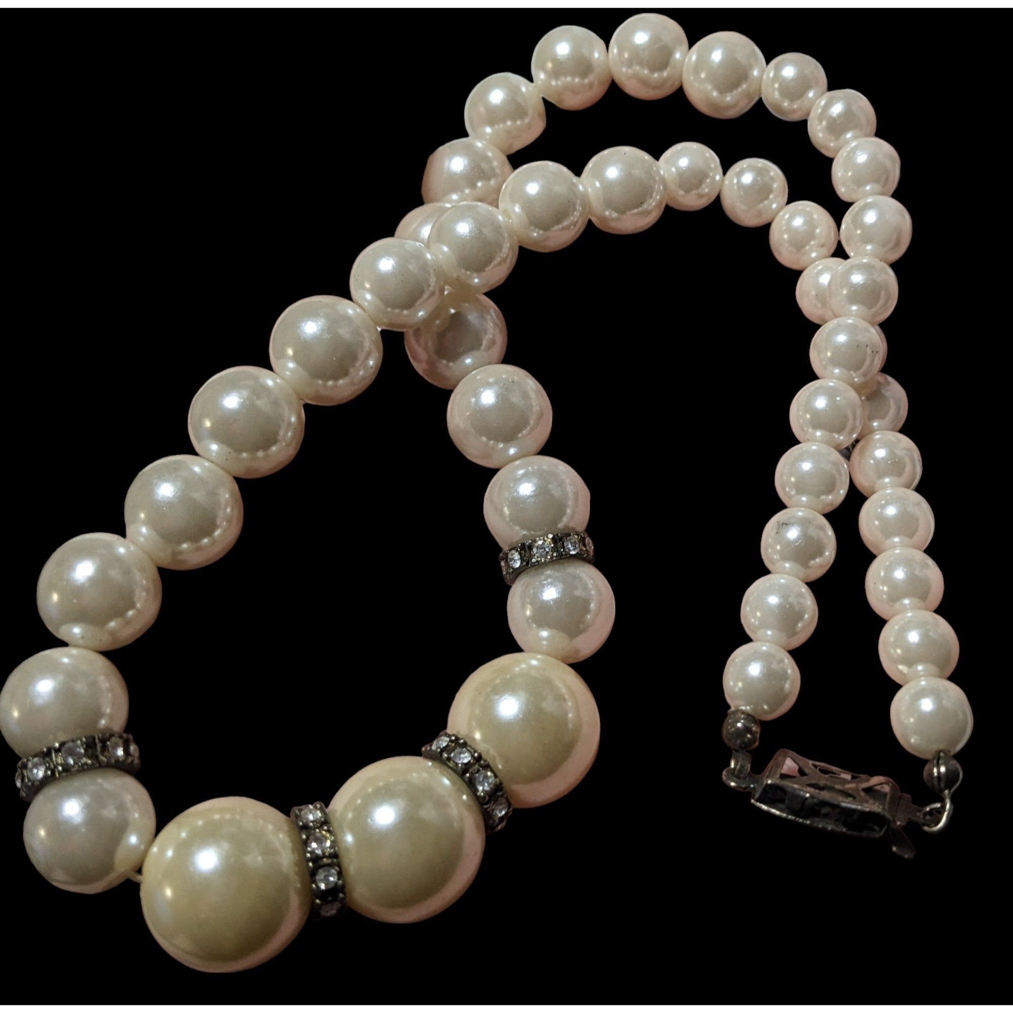 Other Graduated Faux Pearl Rhinestone Necklace Size ONE SIZE - 5 Thumbnail