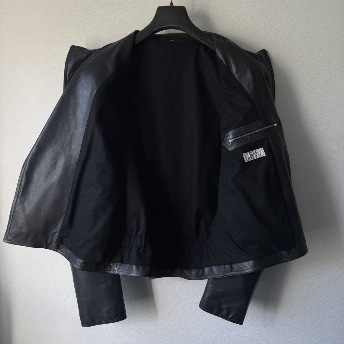 Hermes Hermes Black Calf Leather Cashmere Lined Cropped Jacket Size US L / EU 52-54 / 3 - 11 Thumbnail