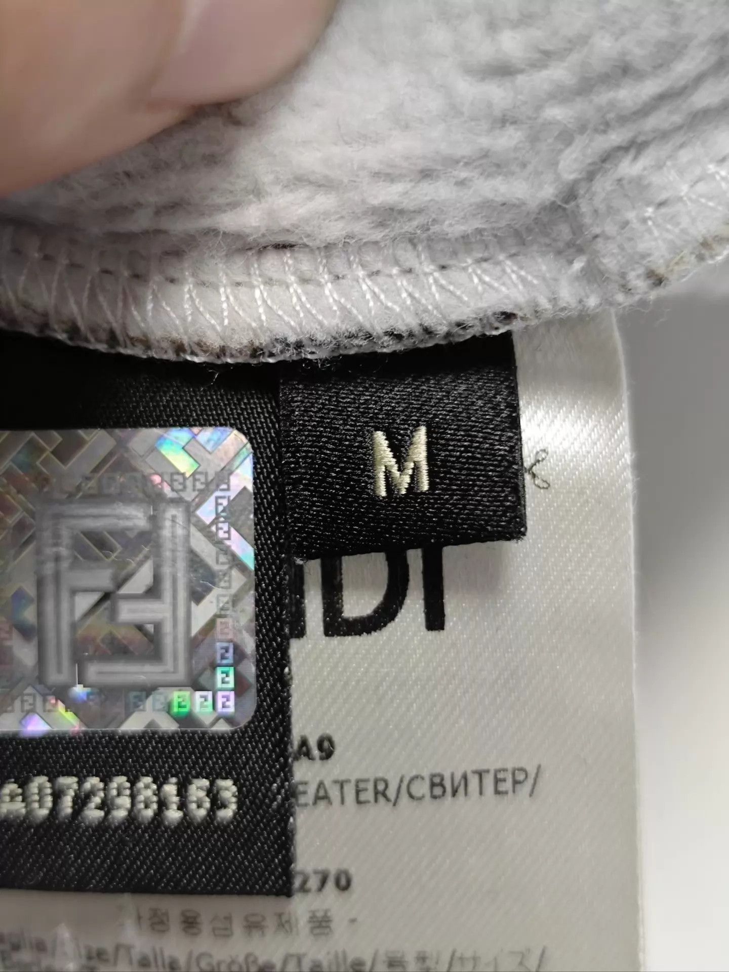 Fendi FENDI All Over Logo Hoodie M Size US M / EU 48-50 / 2 - 4 Thumbnail