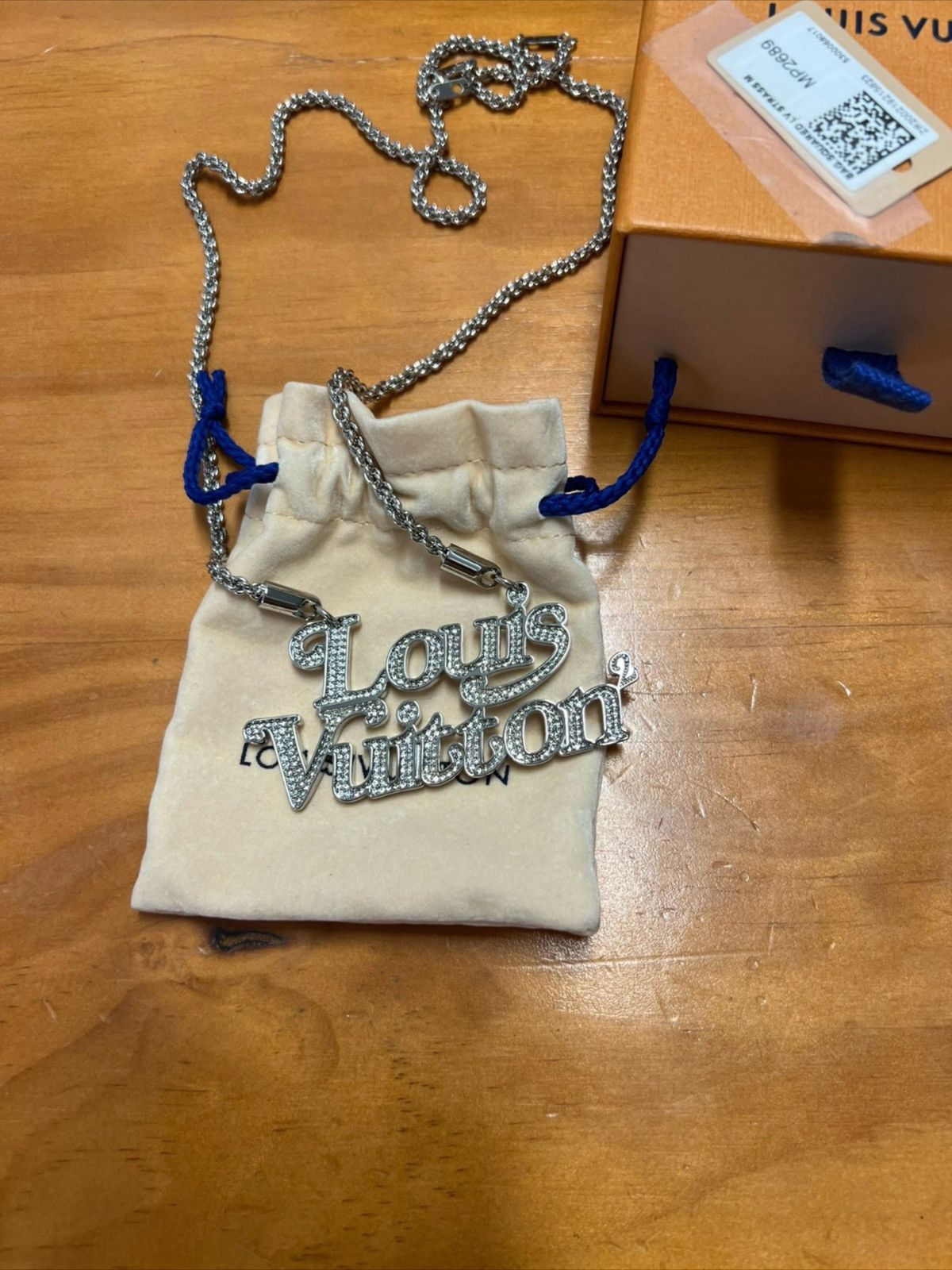Louis Vuitton Louis Vuitton x Nigo Squared Strass Necklace Size ONE SIZE - 2 Thumbnail