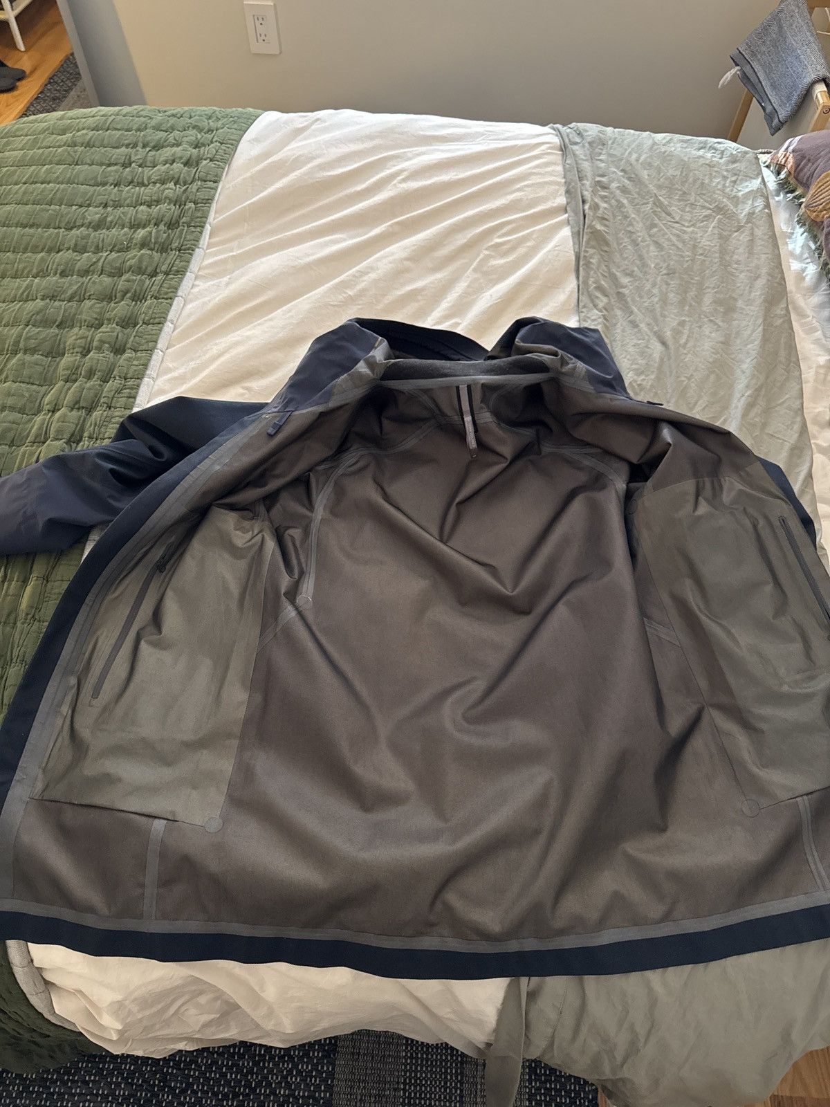 Veilance Valance Navier AR Rain Coat Shell Size US S / EU 44-46 / 1 - 4 Thumbnail