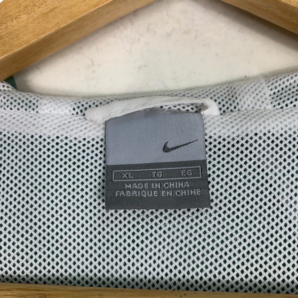Nike Y2k NIKE Big Swoosh Logo Colorblock Hoodie Jacket #0954-C42 Size US L / EU 52-54 / 3 - 16 Thumbnail