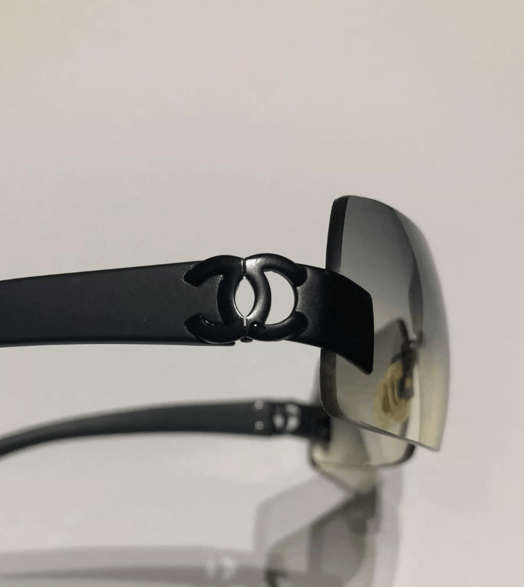 Chanel CHANEL Sunglasses 4048 Rimless Rhinestone 4017 Shields RI832 Size ONE SIZE - 1 Thumbnail