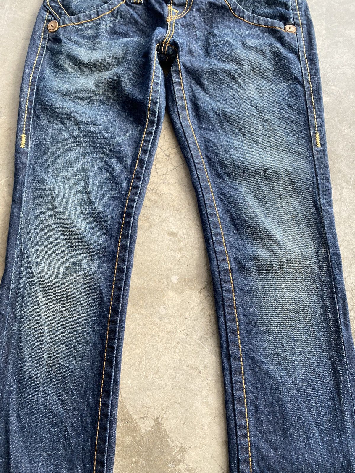 Evisu × Tornado Mart × True Religion Vintage True Religion Low Rise Slim Jeans @119 Size US 31 - 11 Thumbnail