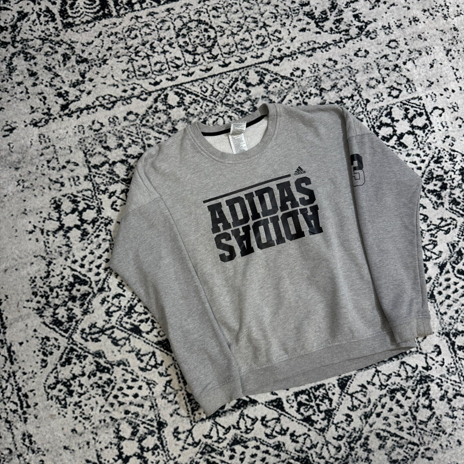 Adidas × Vintage Vintage Adidas Unisex Gray Cotton Crewneck Size S 90s Size US S / EU 44-46 / 1 - 3 Thumbnail