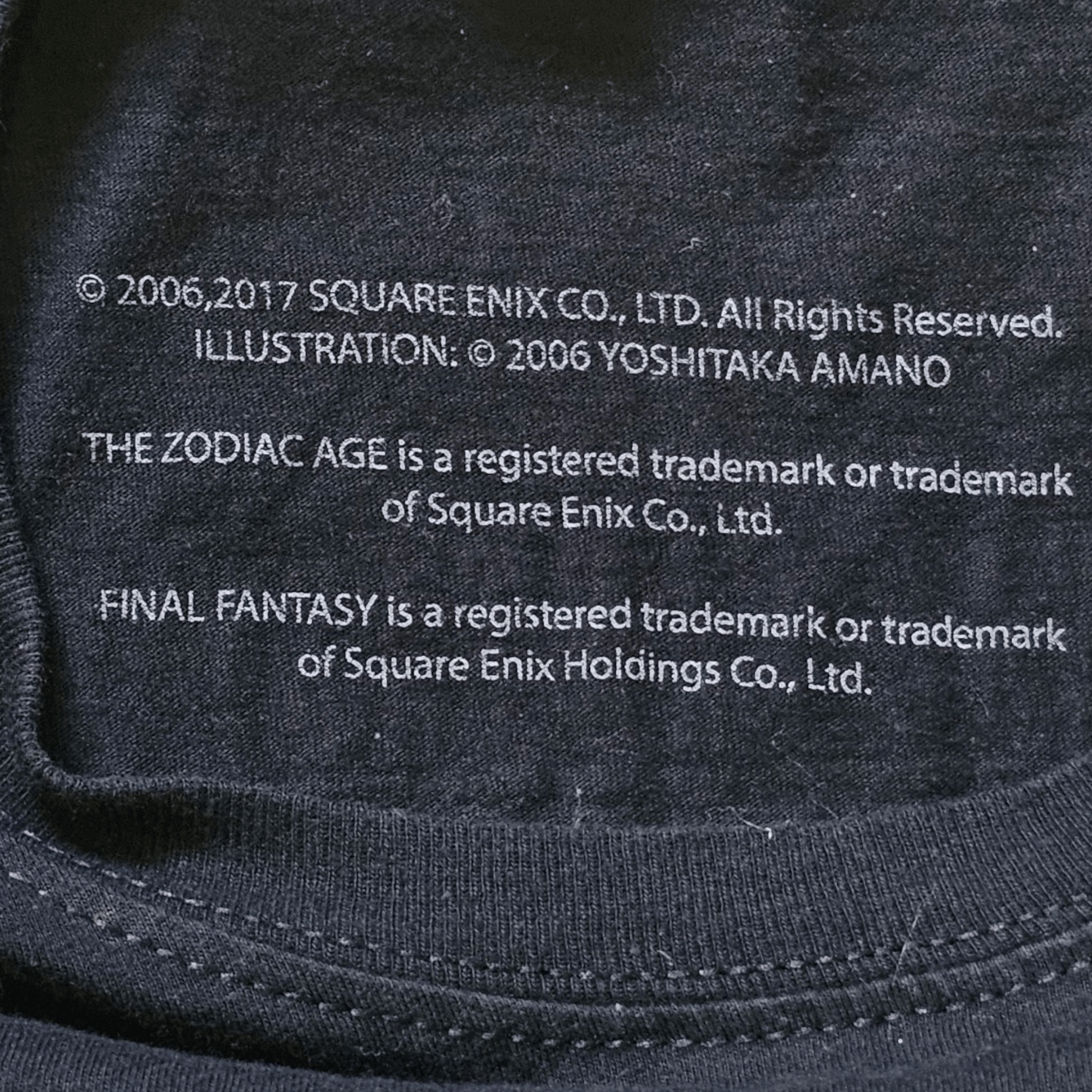 Gildan × Vintage Final Fantasy XII The Zodiac Age Size US L / EU 52-54 / 3 - 5 Thumbnail